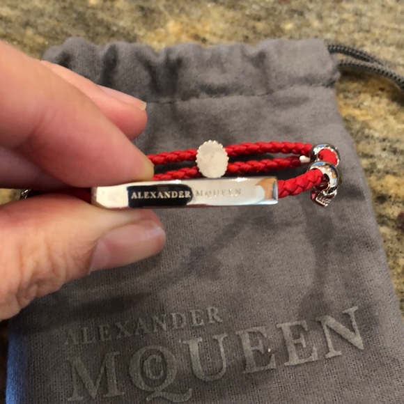 New authentic Alexander McQueen red bracelet - Picture 2 of 7